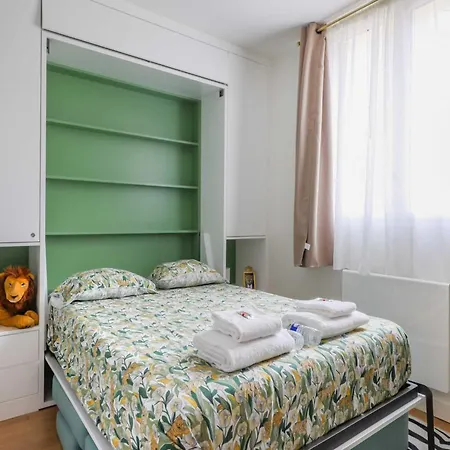 Appartement Luxurious - 4br 10p- Ternes Pereire Parijs
